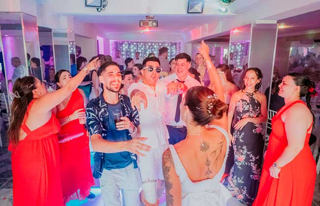 Conductor Animador en Bodas