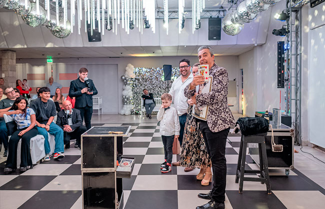 Conductor Animador en Bodas